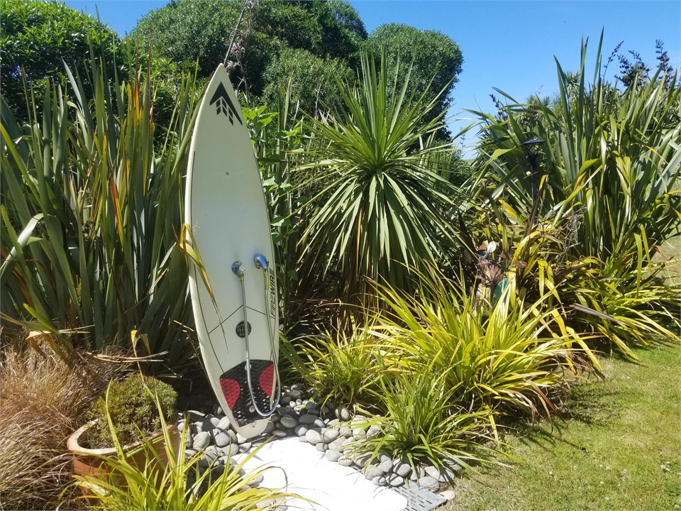 Guest foot wash station