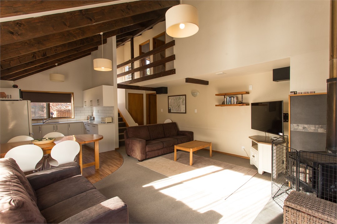 Open plan Lounge, Dining and Kitchen