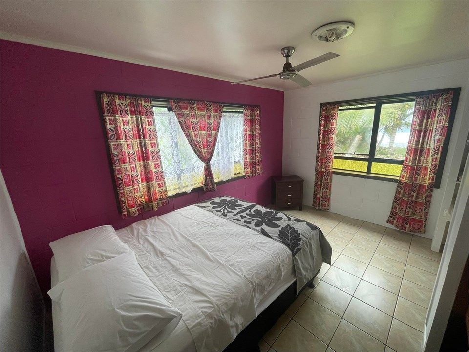 Queen Bedroom with ocean views