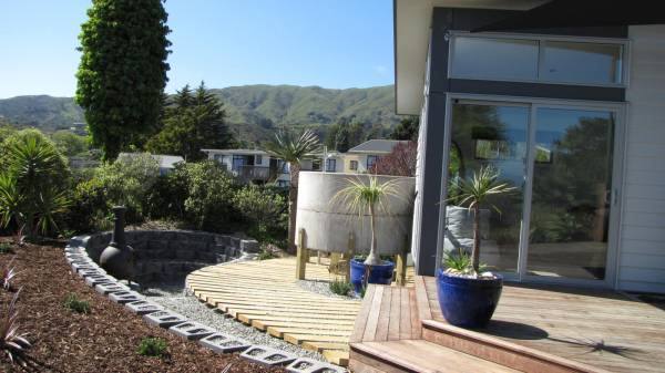 Sleepout and Conversation Pit