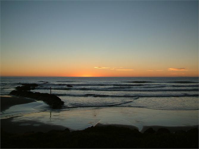 Kuku reef boat launch & surf spot (D. McCormack)