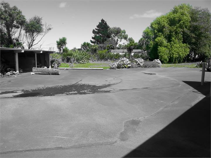 Loads of safe off street parking