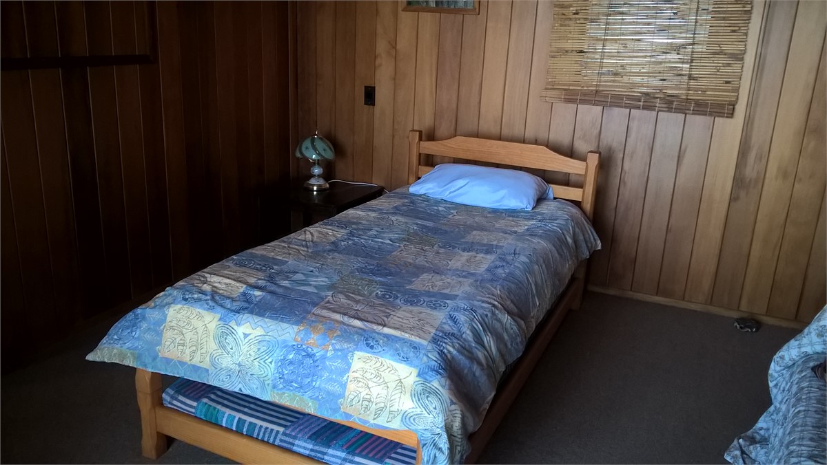 Bedroom#2 singleBed converts to 2