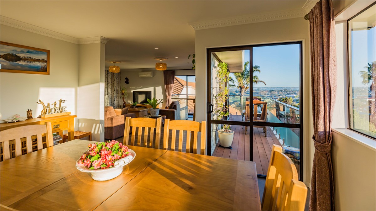 wonderful views holiday house Manukau Residential House for rent