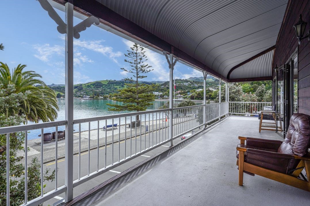 Akaroa Par la mer (Bachcare) Akaroa Holiday Home for rent Holiday