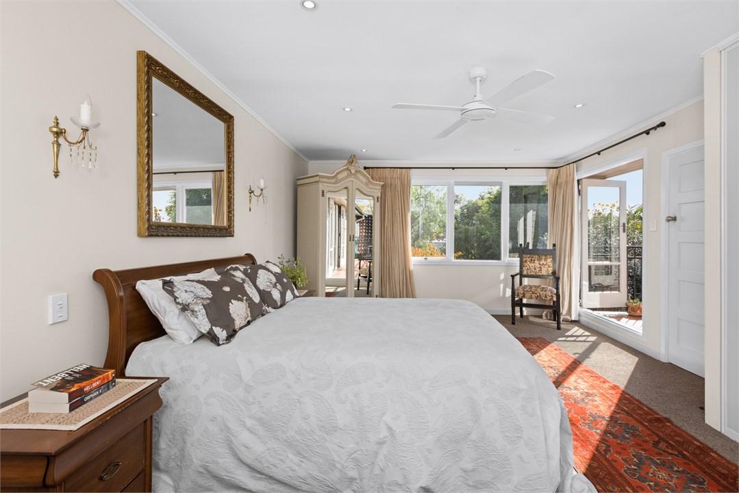 Master bedroom queen