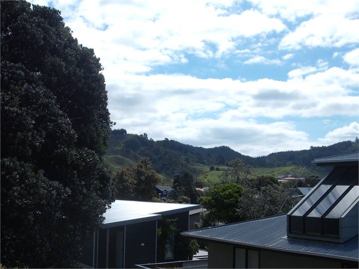 Upstairs view from rear 4x4m deck