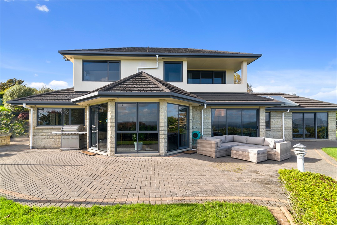 Sun drenched entertaining