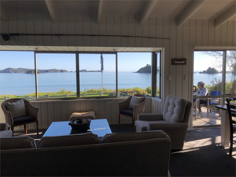 Te Ngaere Beachfront Te Ngaere Beach House For Rent Holiday Houses