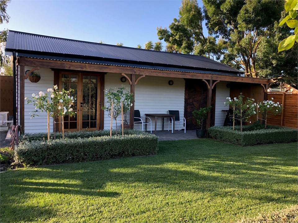 Richmond Cottage Clive Cottage for rent Holiday Houses