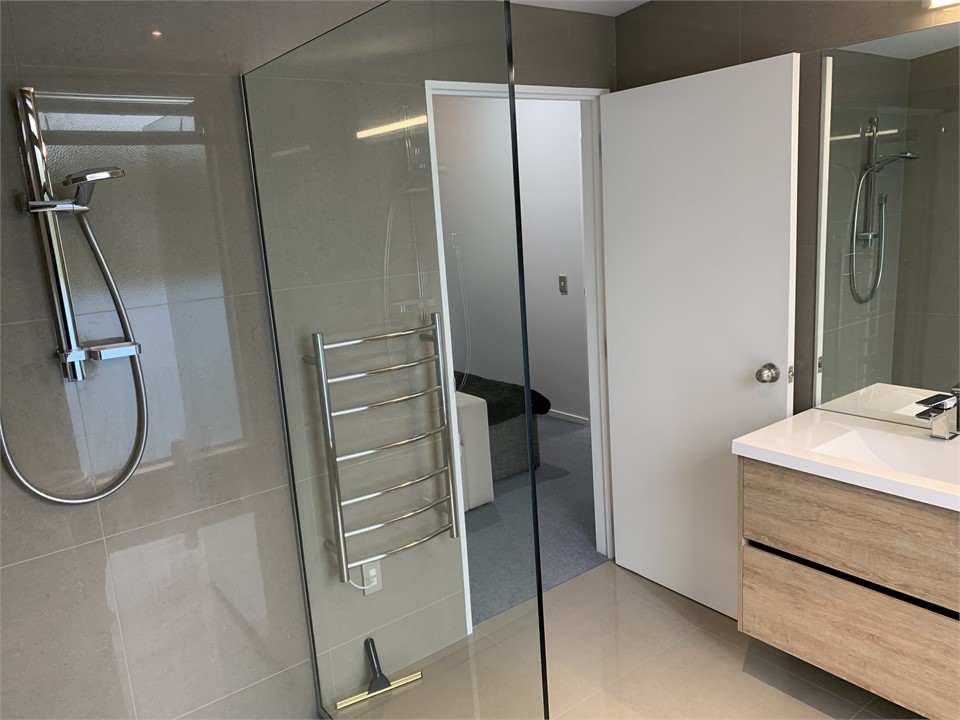 Master ensuite