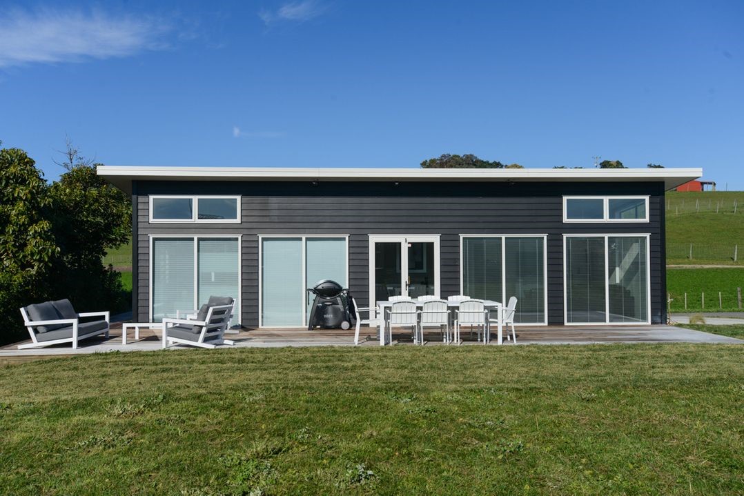 Waimarama Wonder (Bachcare) Waimarama Beach Bach for rent Holiday