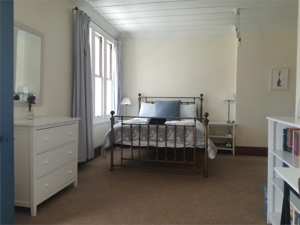 Upstairs Queen Bedroom