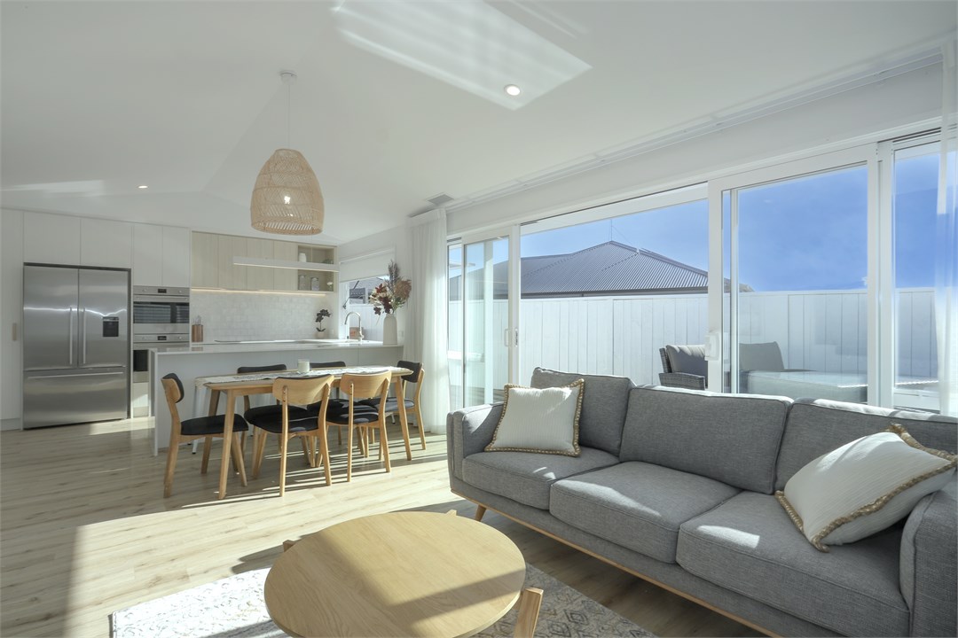 Papamoa Coastal Luxury Papamoa Holiday Home for rent Holiday Houses