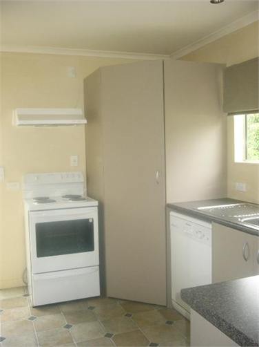 Kitchen with dishwasher