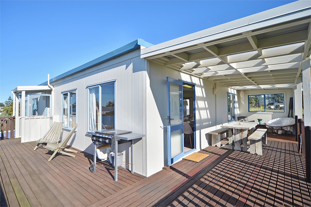 Its a big deck - Upstairs