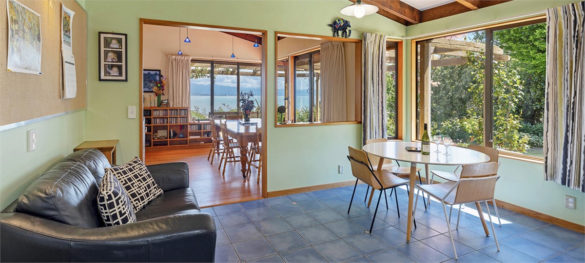 Kitchen to Dining area and Lounge