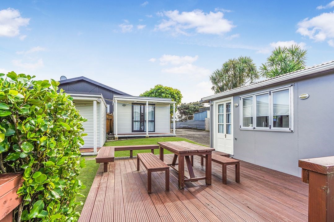 The Shed (Bachcare) Raglan Holiday Home for rent Holiday Houses