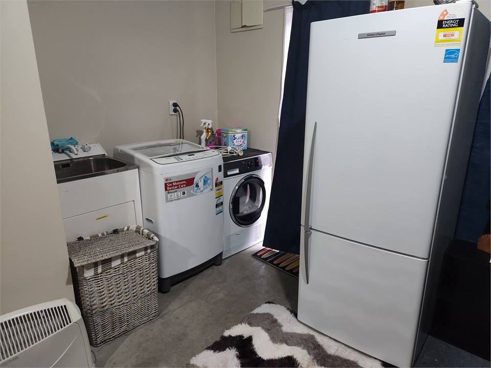 Laundry - Washing Machine + Dryer