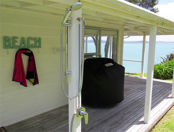 Rinse off after a swim - HOT outdoor shower