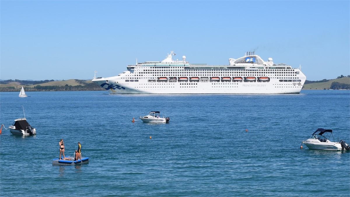 Beach diving pontoon and boat mooring.