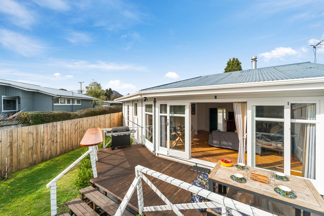 Kererū Lodge Two Mile Bay Holiday Home Two Mile Bay (Lake Taupo