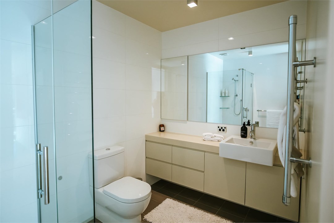 Release Wanaka - Lakeside Road