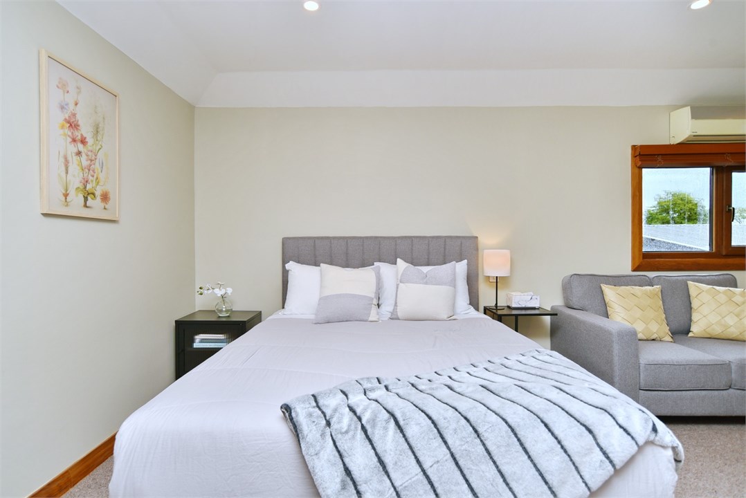 The studio has a Queen bed