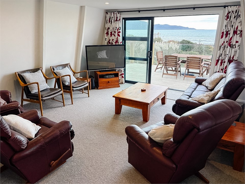 Paraparaumu Beach House - Sunset Shores 2
