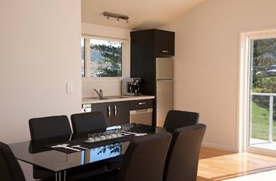 Kitchen & Dining area. Fully equipped kitchen.