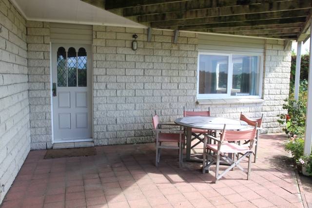 Little courtyard area at front door