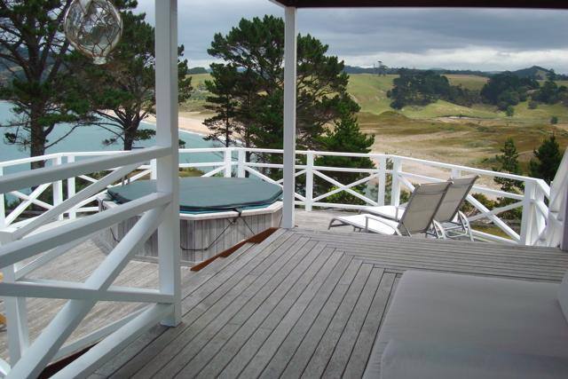 spa overlooking hot water beach