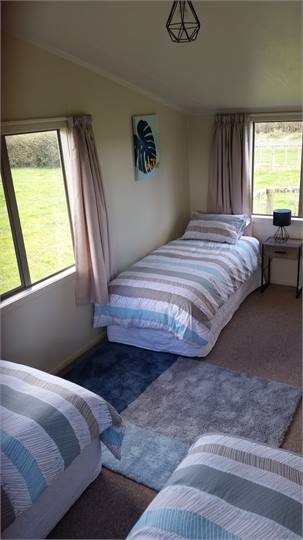 bedroom 2 Option:3 singles