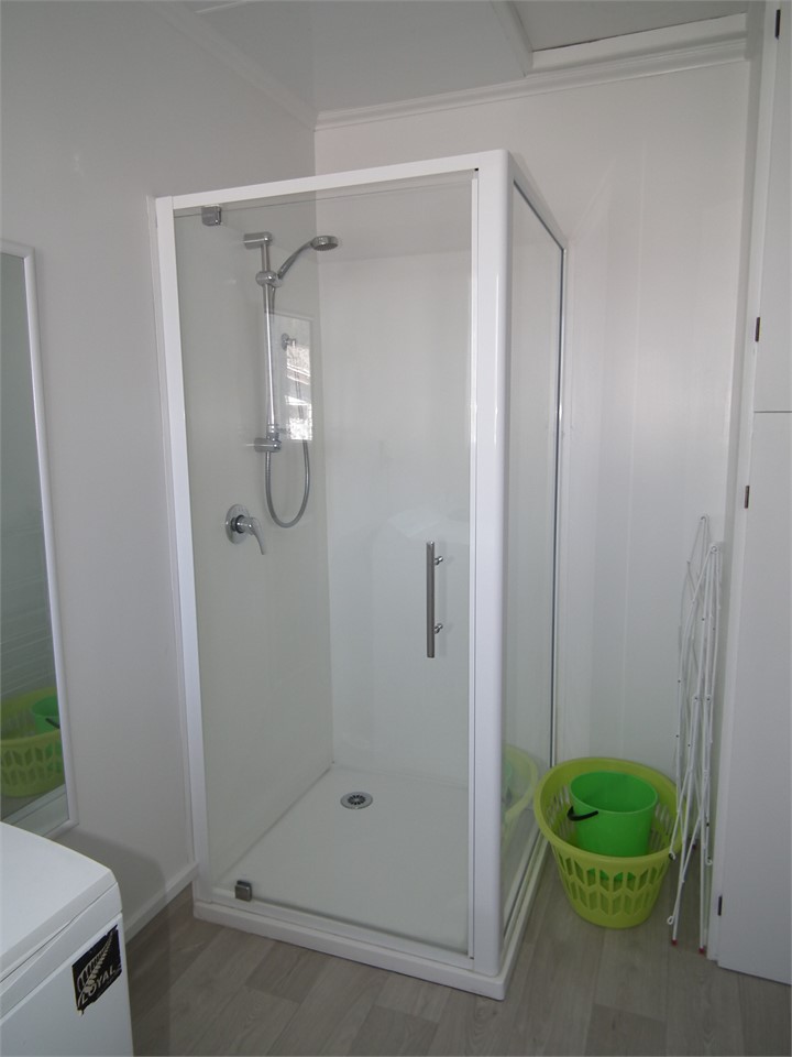 2nd bathroom shower and separate toilet