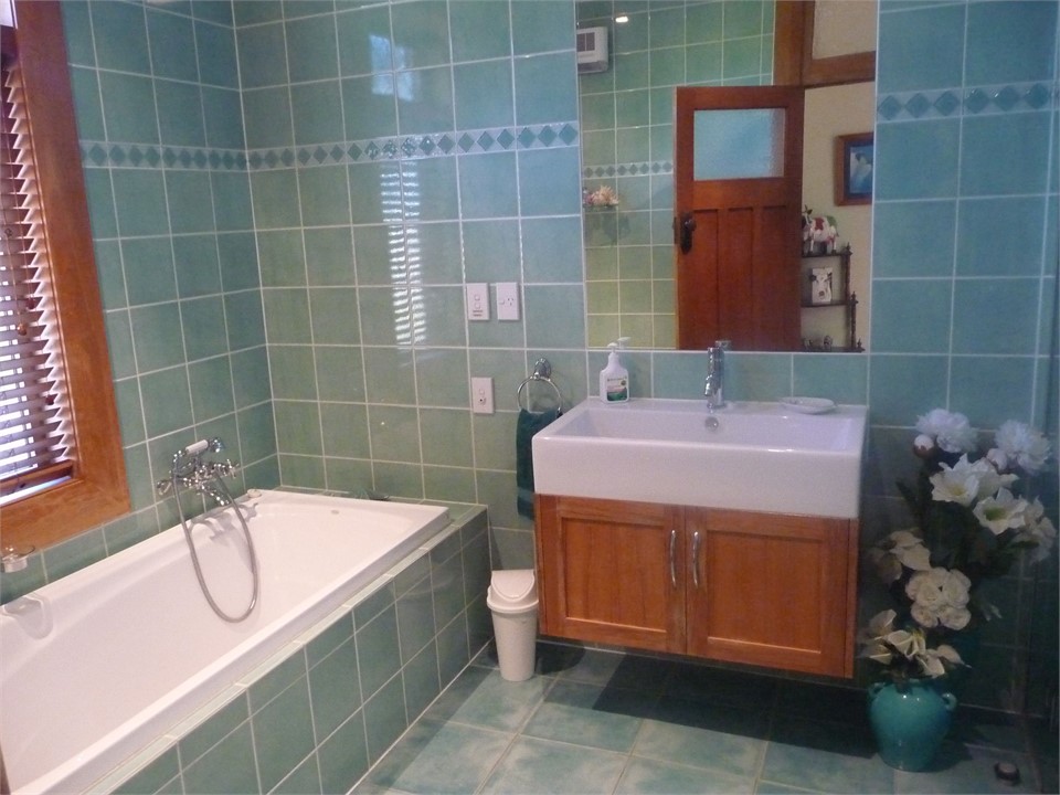 Downstairs Bathroom