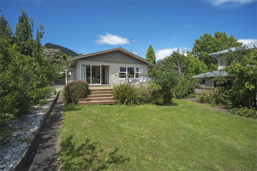 Nelson City Sanctuary Nelson Holiday Home for rent Holiday Houses