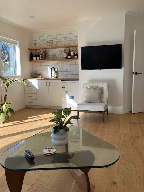 Entertaining room downstairs