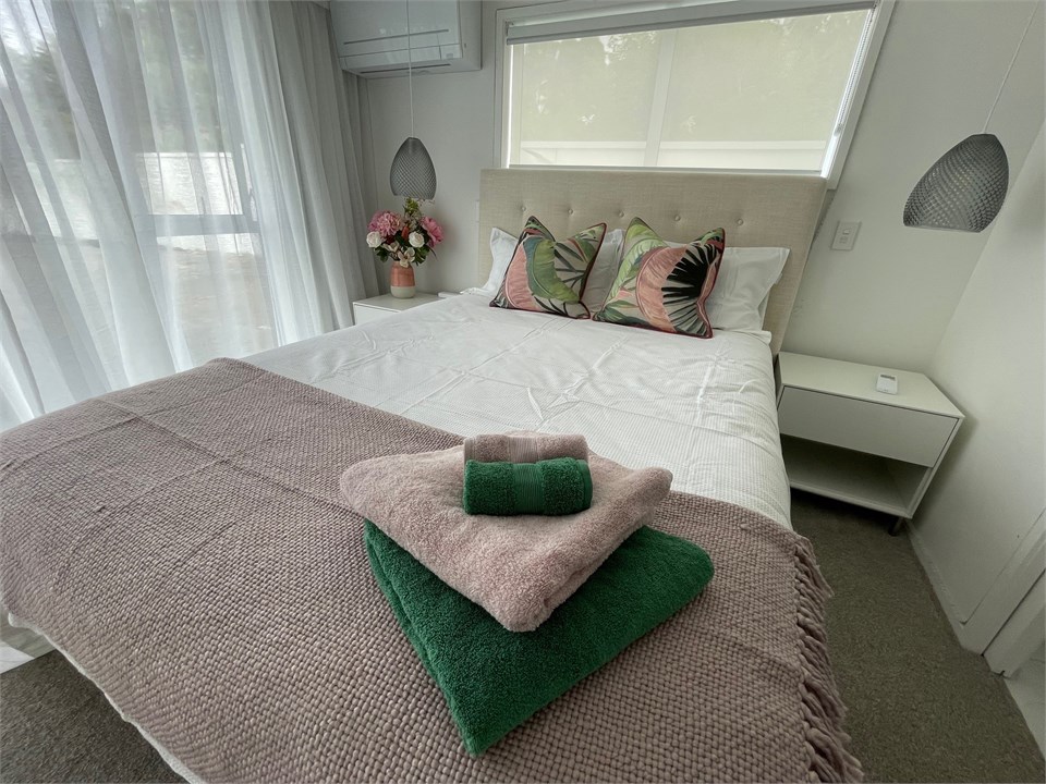 Downstairs ensuite bedroom