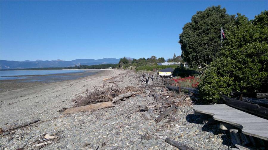 The special beach seat