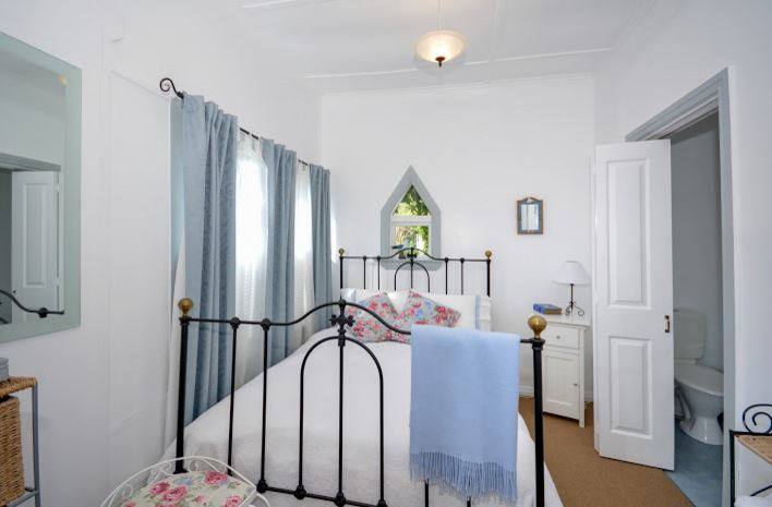 Bedroom with ensuite