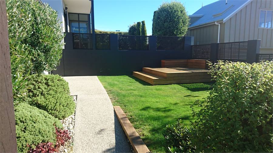 Sunny Private Garden & Deck