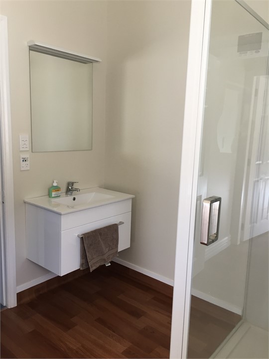 Main bathroom
