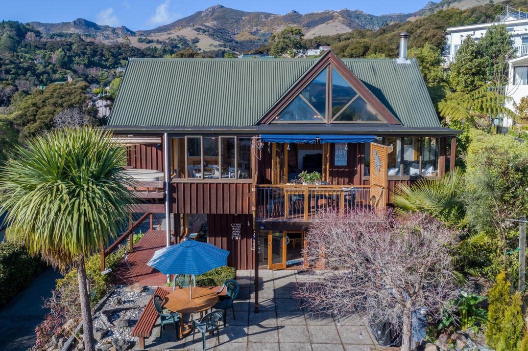 Pointers (Bachcare) Akaroa Holiday Home for rent Holiday Houses