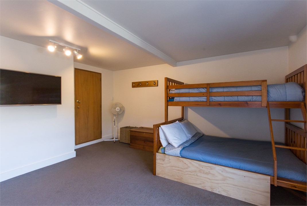 Fourth Bedroom/ kids playroom, Double + Single Bun