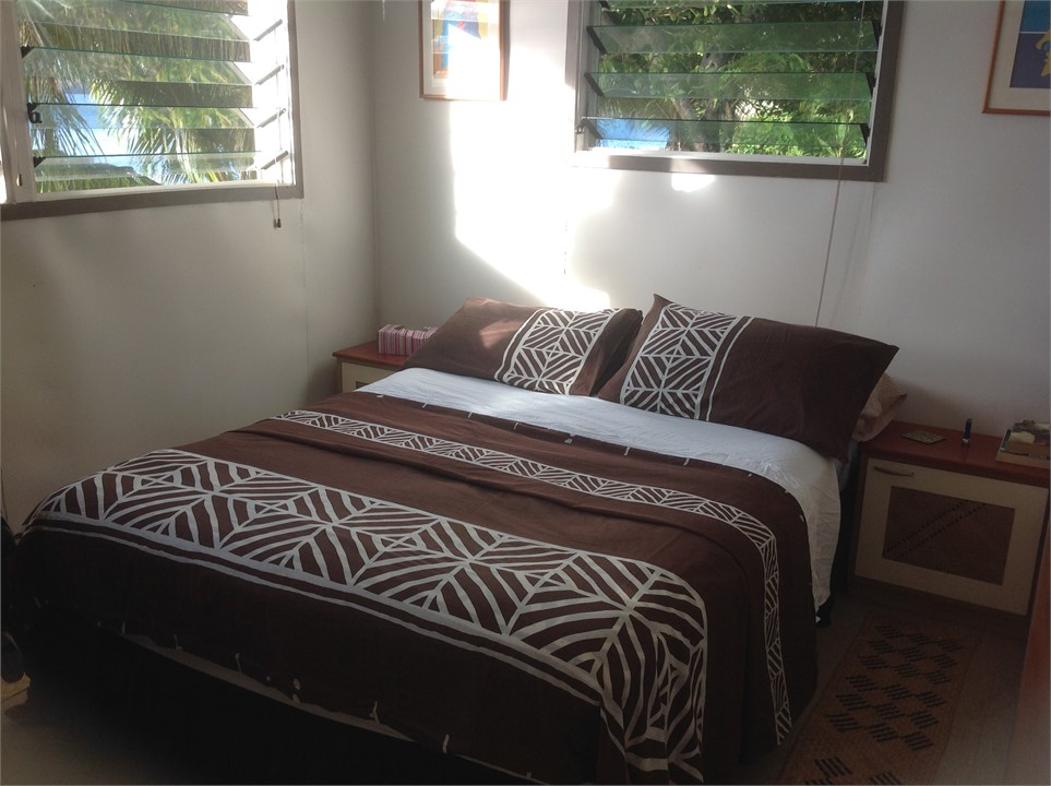 Main double bedroom, sea view
