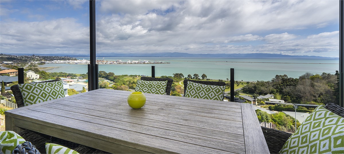 Outdoor dining area with fabulous views