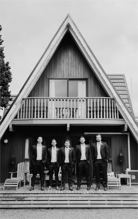 Great for large groups and special occasions.