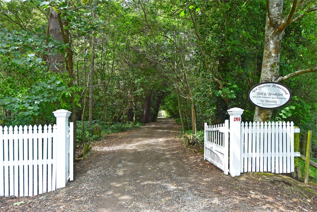 Entrance to Ica Station Homestead