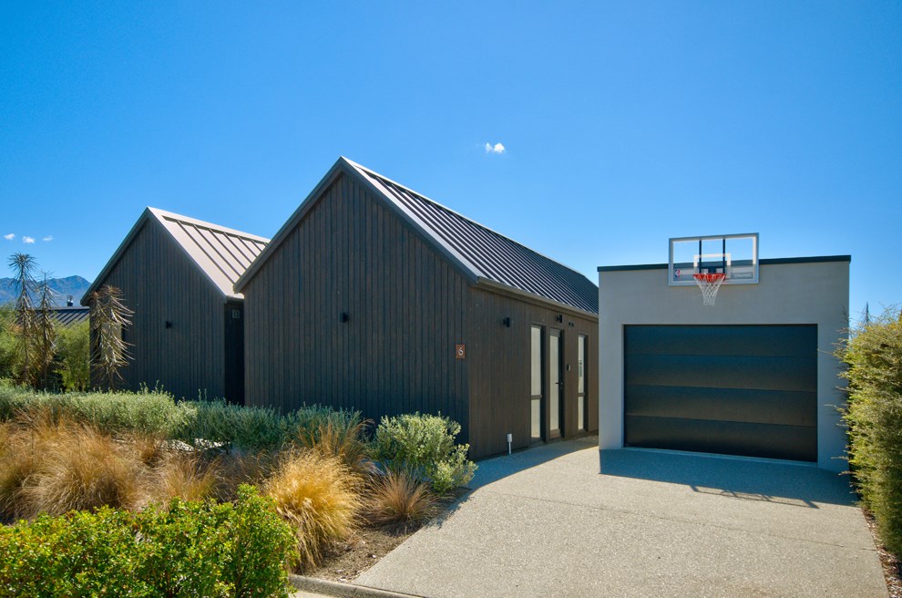 Lumberbox Lodge Jacks Point Holiday Home for rent Holiday Houses