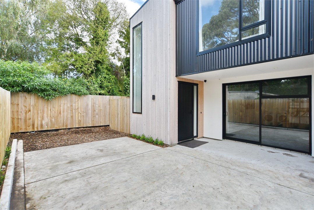 View of the property building and entrance